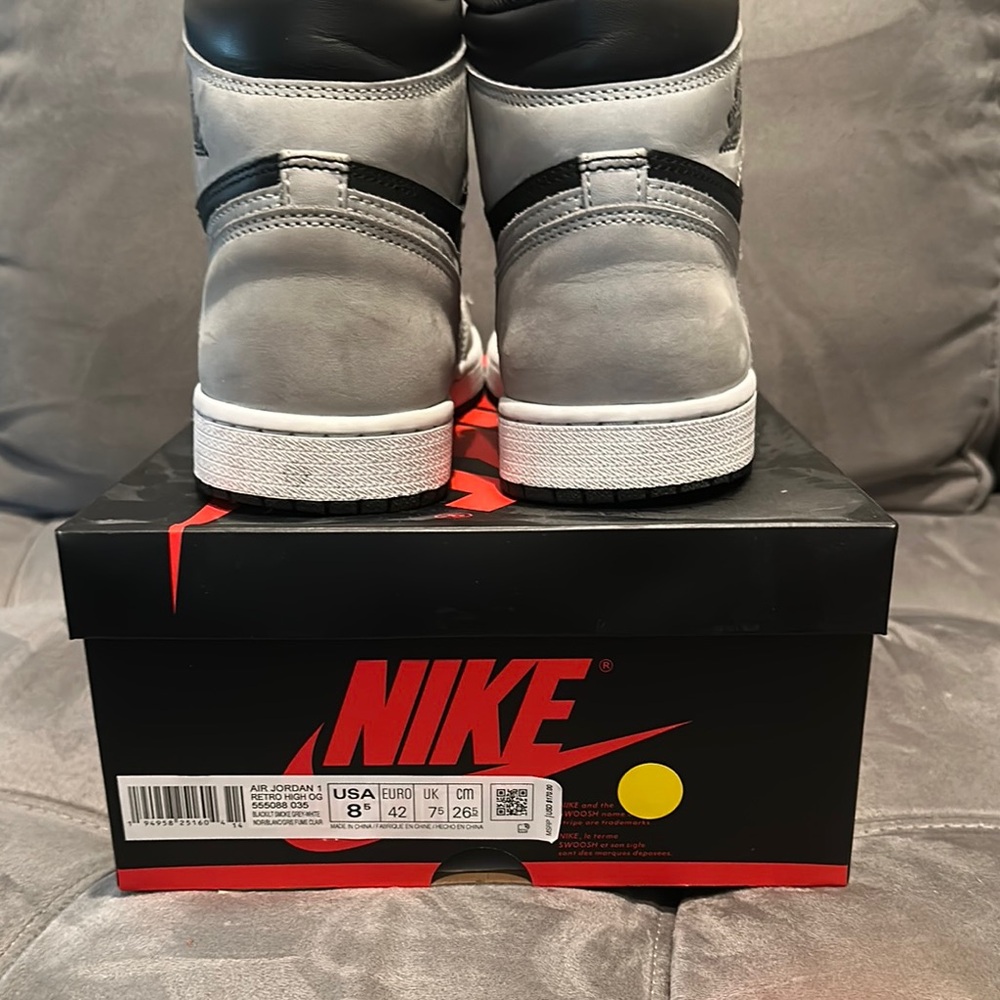 Air Jordan 1 Retro High OG - Picture 5 of 8